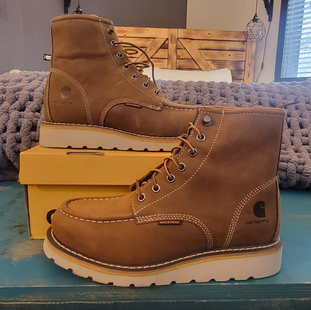 Women's Carhartt 6" Wedge Moc Toe Waterproof Boots size 8.5